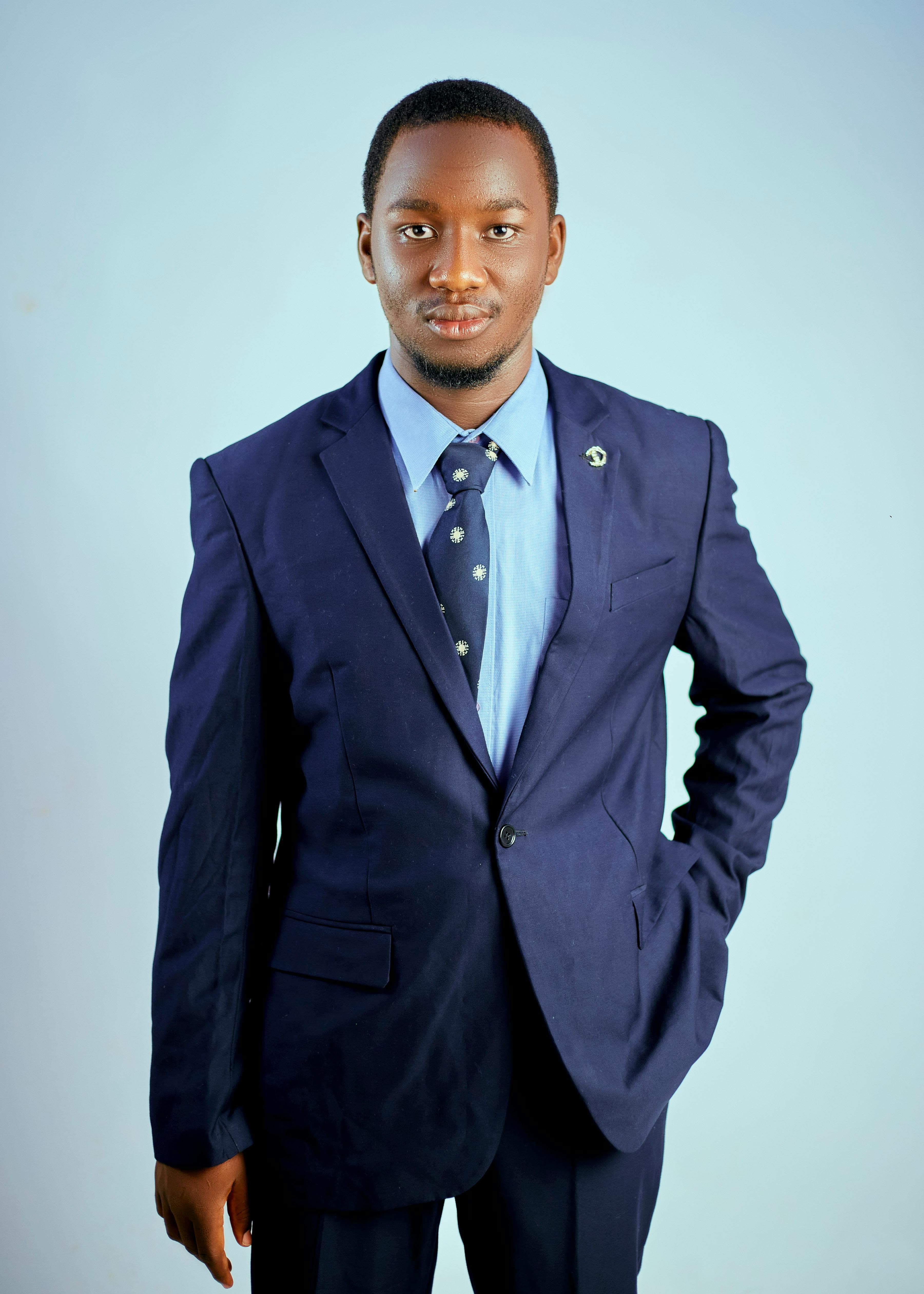 Essential Slim Fit Navy Suit – view 2